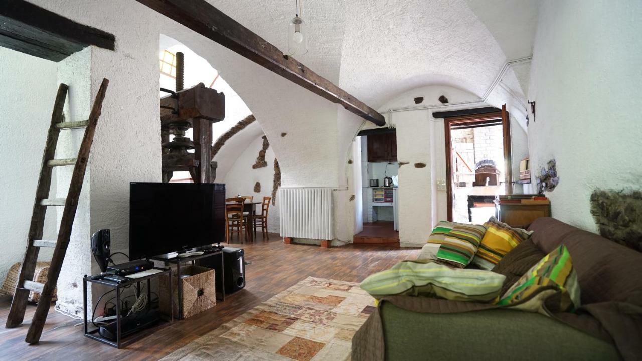 Old Mill Villa Pigna Ngoại thất bức ảnh