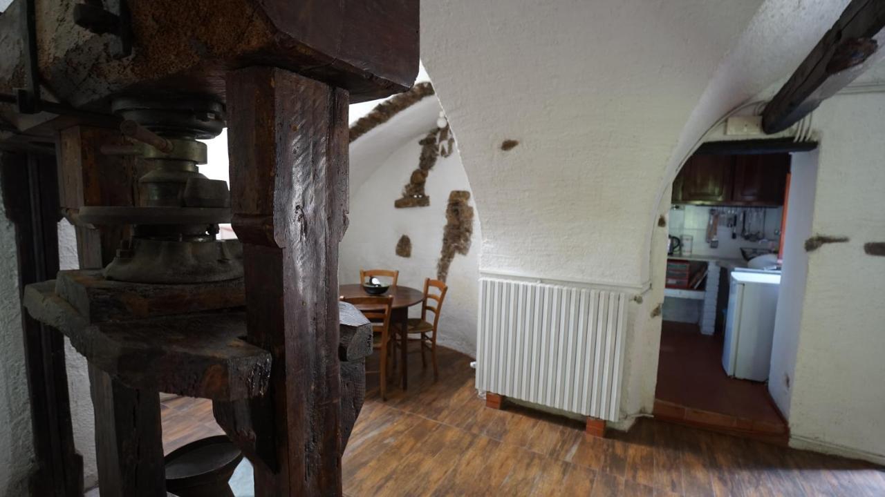 Old Mill Villa Pigna Ngoại thất bức ảnh